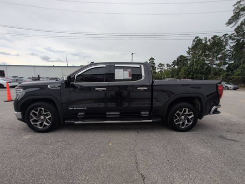 Used 2023 GMC Sierra 1500 SLT w/ SLT Premium Package RWD image 5
