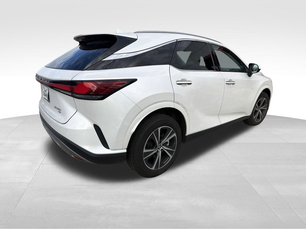 Used 2024 Lexus RX 350 Premium w/ Cold Area Package AWD/4WD image 5