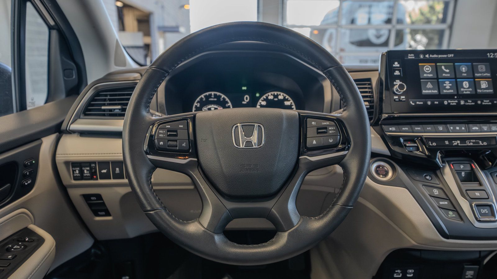 Used 2025 Honda Odyssey EX-L image 8