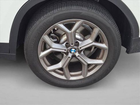 Used 2024 BMW X3 xDrive30i w/ Premium Package AWD/4WD image 21