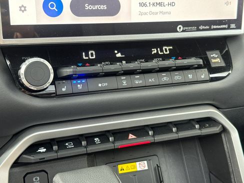 Used 2023 Toyota Tundra Platinum image 20