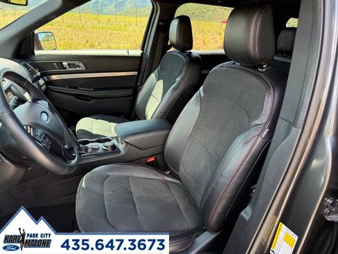 Used 2019 Ford Explorer XLT w/ Equipment Group 202A AWD/4WD image 14