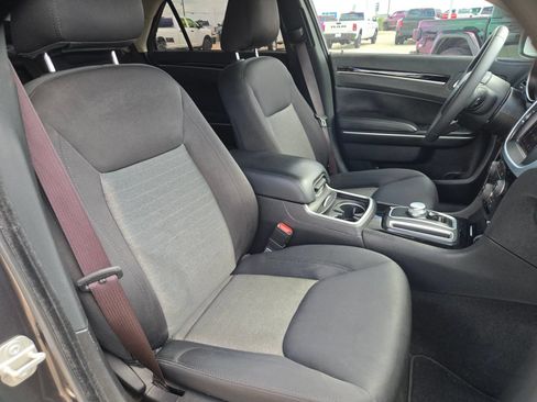 Used 2023 Chrysler 300 Touring w/ Sport Appearance Package RWD image 24