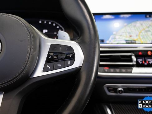 Used 2022 BMW X6 M50i w/ Premium Package image 28