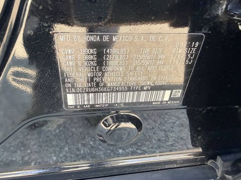 Used 2019 Honda HR-V LX image 11