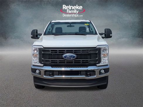 New 2025 Ford F250 XL w/ XL Chrome Package image 2