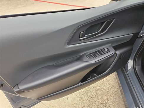 Used 2025 Toyota Prius LE image 13