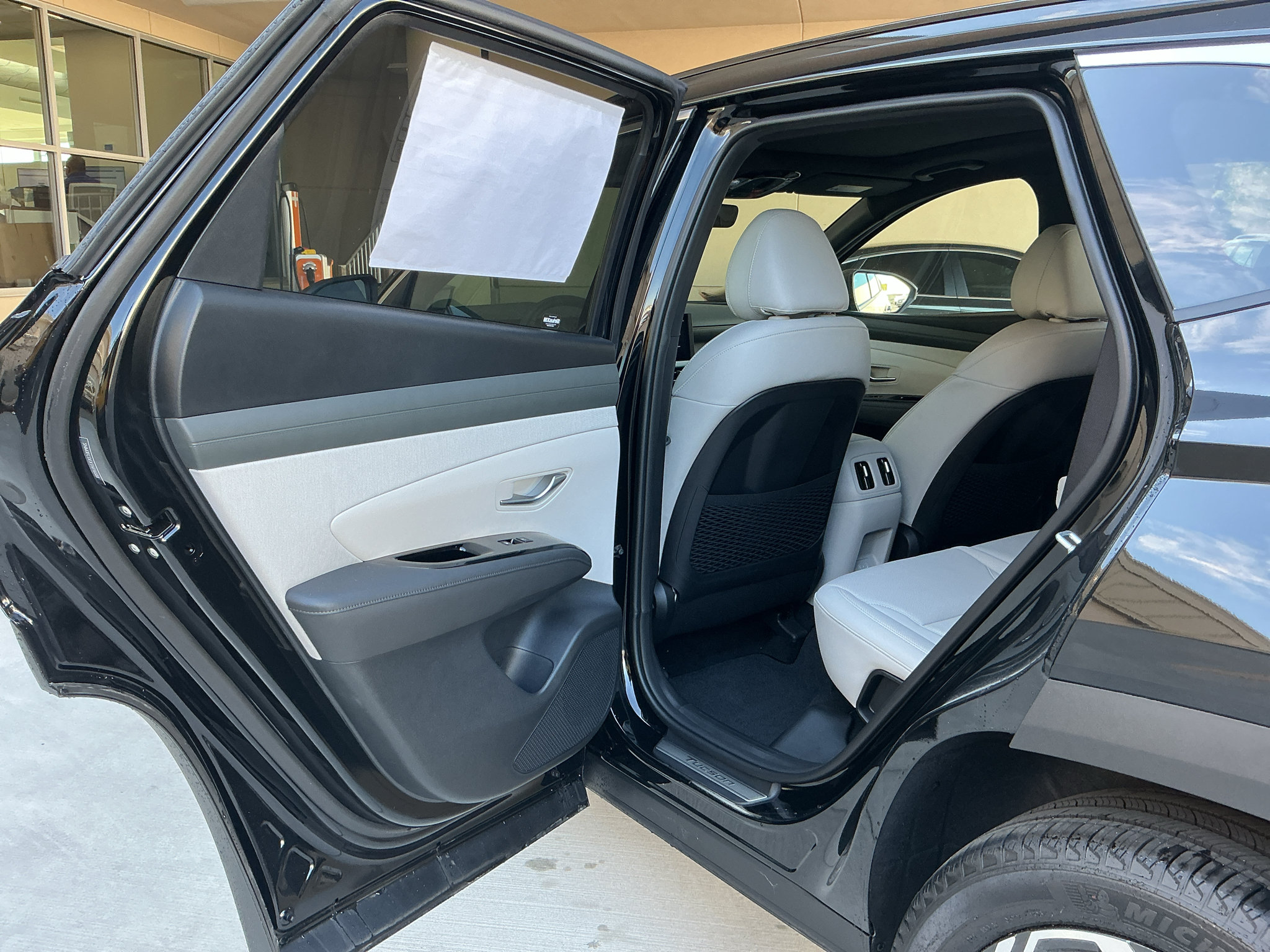 New 2026 Hyundai Tucson Limited AWD/4WD image 16
