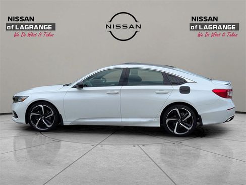 Used 2021 Honda Accord Sport image 8