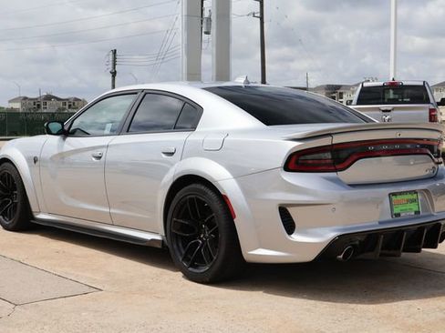 Used 2023 Dodge Charger SRT Hellcat RWD image 5