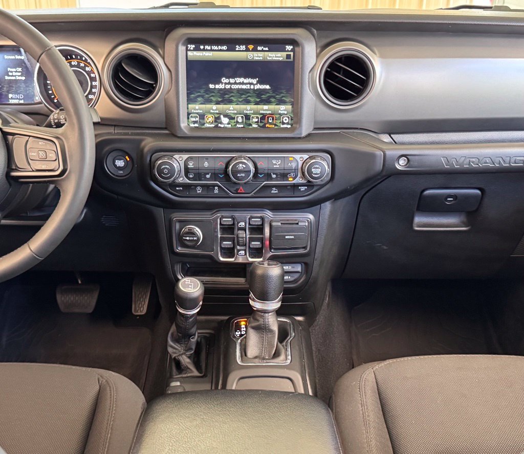 Used 2023 Jeep Wrangler Unlimited Sport AWD/4WD image 3