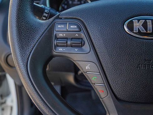 Used 2016 Kia Forte LX w/ LX Popular Package image 13