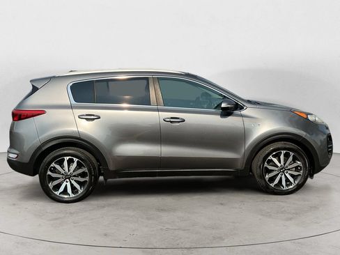 Used 2017 Kia Sportage EX w/ EX Premium Package AWD/4WD image 4