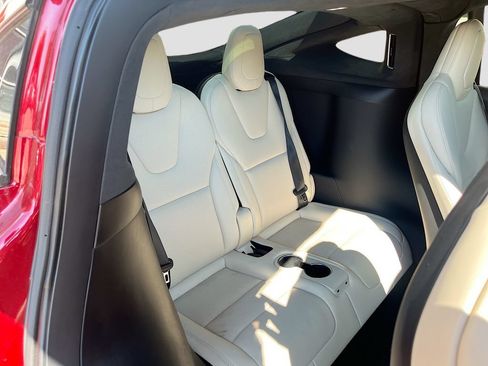 Used 2023 Tesla Model X AWD/4WD image 28