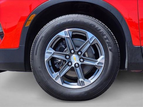 Certified 2025 Chevrolet Blazer LT AWD/4WD image 24