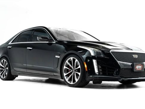 Used 2016 Cadillac CTS V w/ Luxury Package image 5