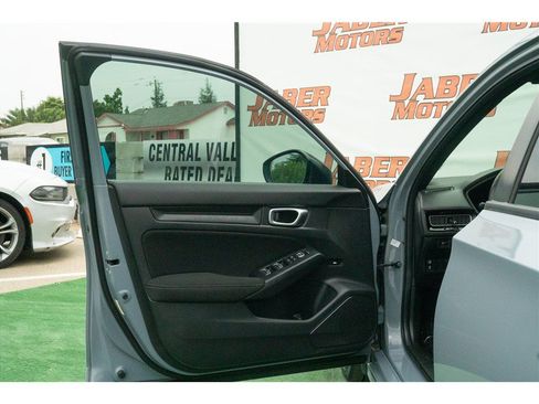 Used 2024 Honda Civic Sport image 31