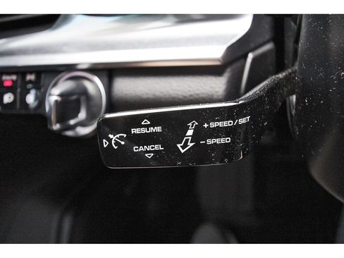 Used 2020 Porsche Panamera 4 AWD/4WD image 18