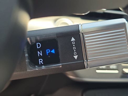 New 2026 Hyundai Kona SEL Premium FWD image 33