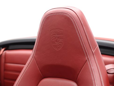 Used 2022 Porsche 911 Carrera image 20