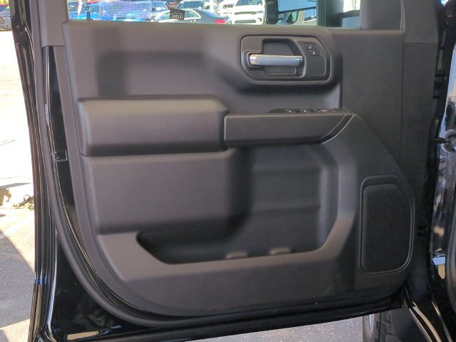 New 2026 Chevrolet Silverado 2500 Custom w/ Custom Value Package AWD/4WD image 20