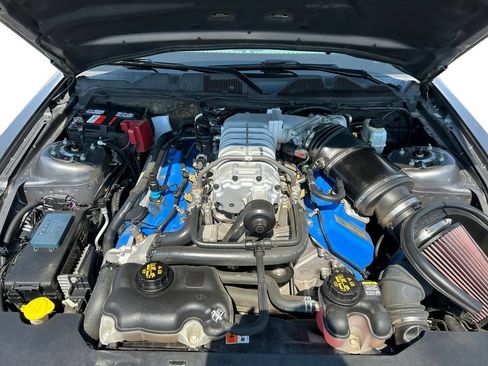 Used 2011 Ford Mustang Shelby GT500 w/ Electronics Pkg RWD image 24