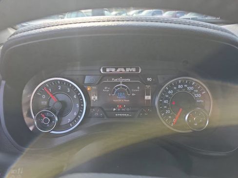 Used 2022 RAM 1500 Laramie AWD/4WD image 30