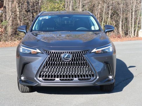 Used 2025 Lexus NX 250 FWD w/ Premium Package image 2