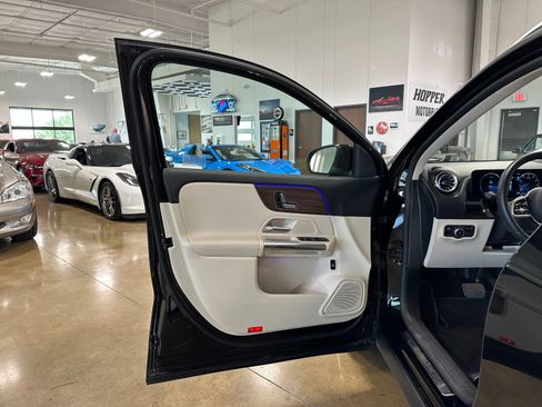 Used 2023 Mercedes-Benz GLA 250 image 10