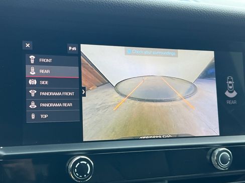 Certified 2023 Porsche Macan S AWD/4WD image 23