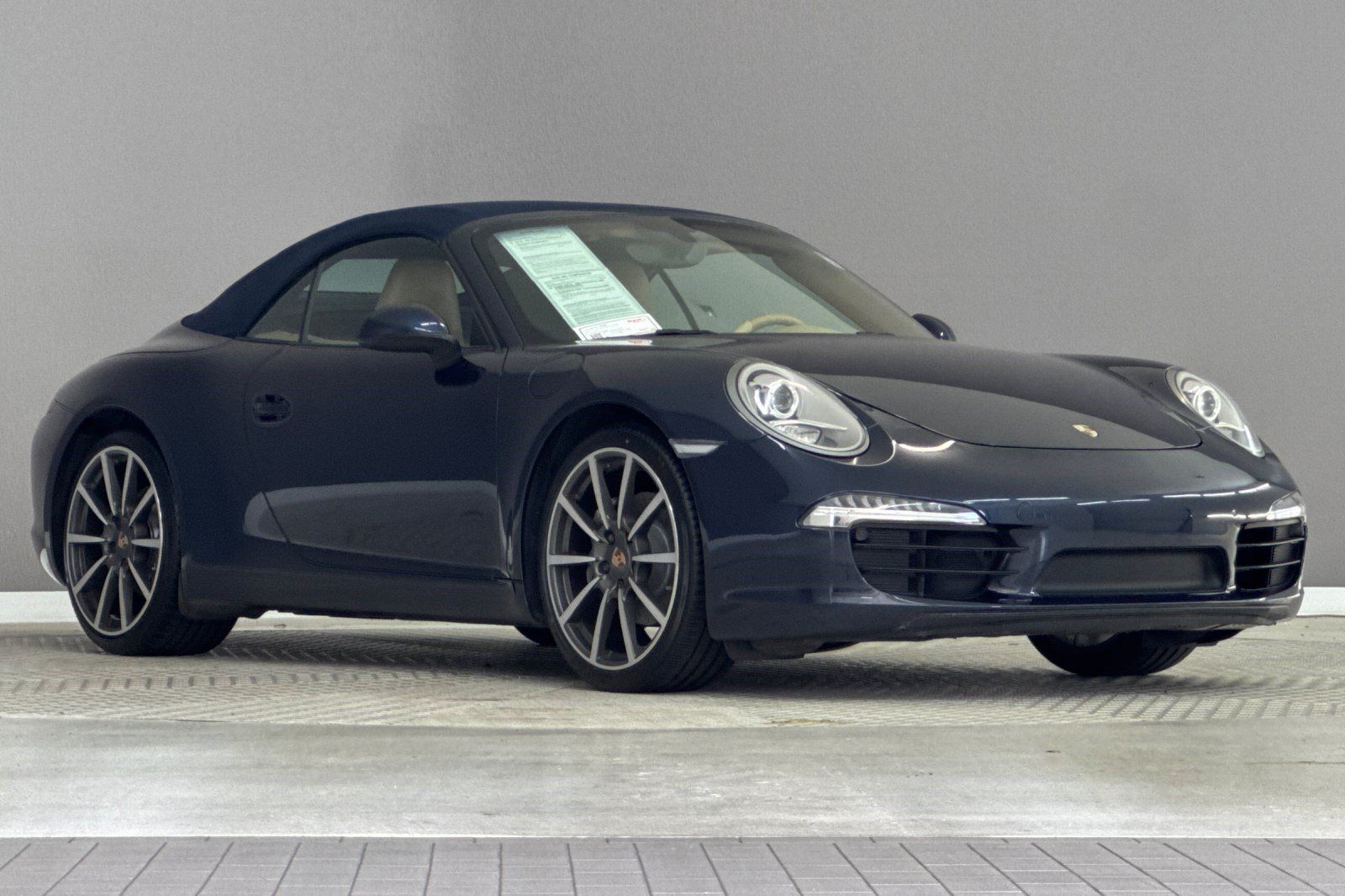 Used 2015 Porsche 911 Carrera RWD image 7