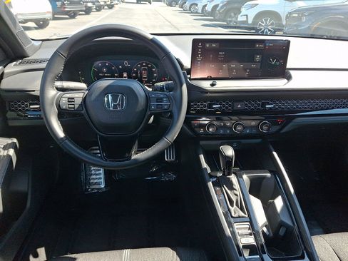 Certified 2025 Honda Accord Sport image 10