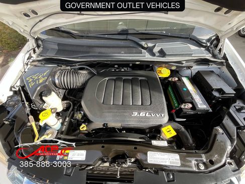 Used 2013 Dodge Grand Caravan SE image 14