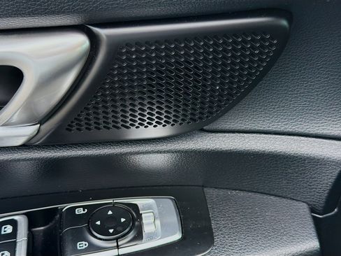 Used 2024 Kia Telluride S w/ S Sunroof Package FWD image 22
