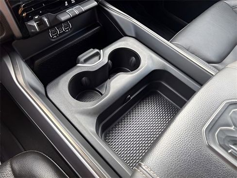 Used 2022 RAM 1500 Rebel w/ Night Edition image 16