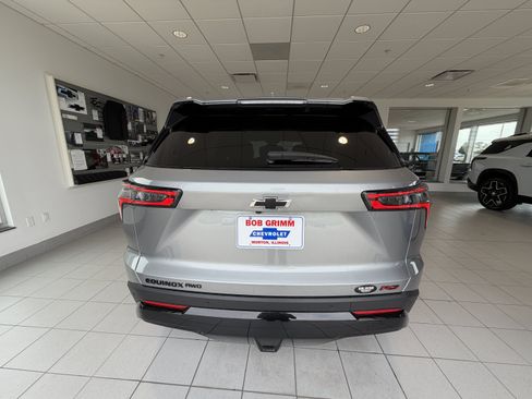 Used 2025 Chevrolet Equinox RS AWD/4WD image 8