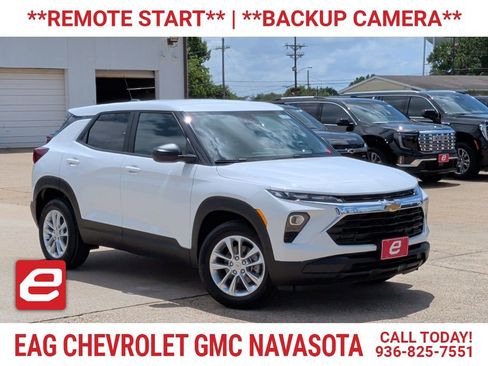 New 2026 Chevrolet TrailBlazer LS FWD image 1