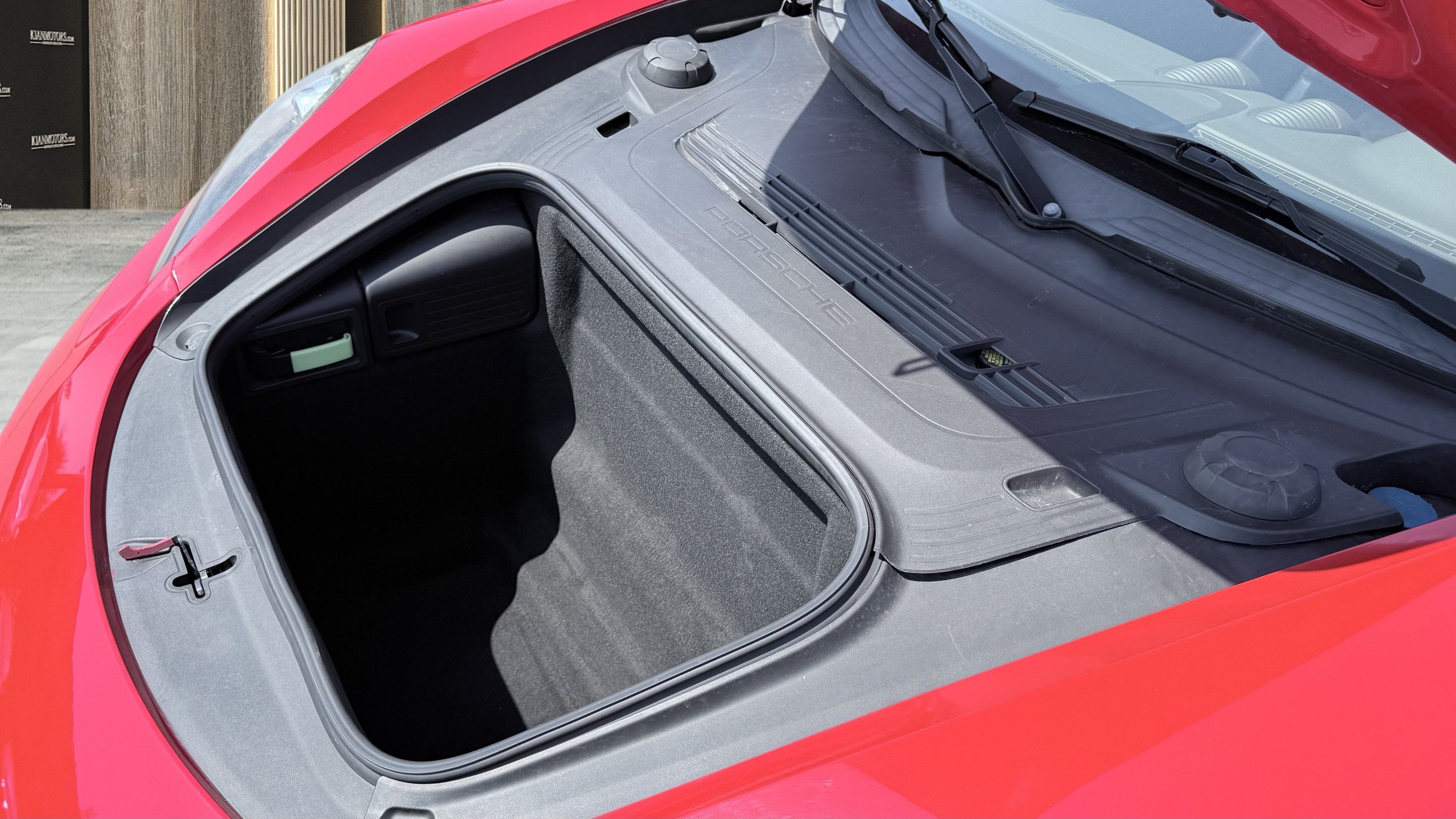 Used 2019 Porsche 718 Cayman RWD image 19