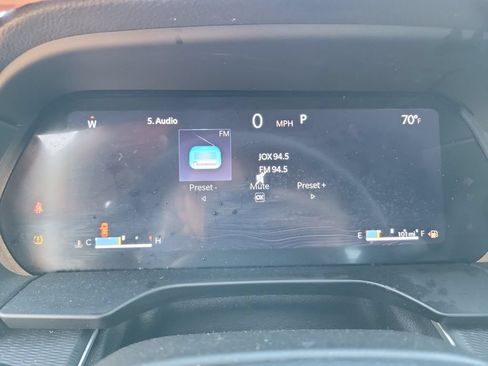 Used 2024 Jeep Grand Cherokee Altitude AWD/4WD image 21