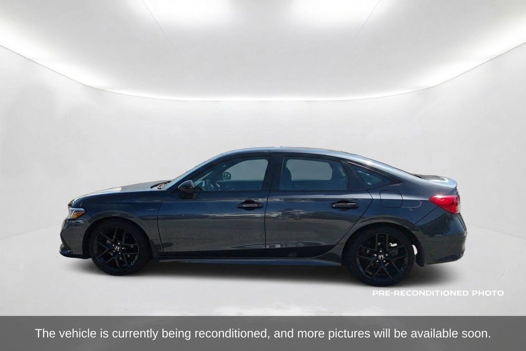Used 2023 Honda Civic Sport image 8
