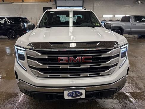 New 2026 GMC Sierra 1500 SLE AWD/4WD image 2