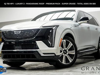 Used 2025 Cadillac Escalade IQ Luxury 2