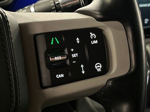 Used 2022 Land Rover Defender 110 X-Dynamic HSE image 26