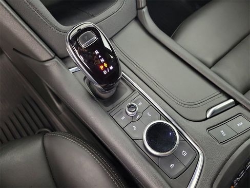 Used 2021 Cadillac XT5 Premium Luxury image 29