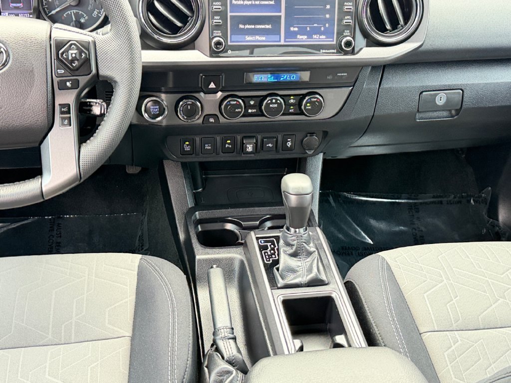 Used 2021 Toyota Tacoma TRD Off-Road w/ Technology Package AWD/4WD image 14