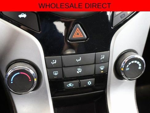 Used 2016 Chevrolet Cruze LT FWD image 19