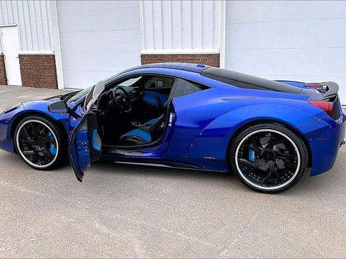 Used 2015 Ferrari 458 Italia Coupe RWD image 34
