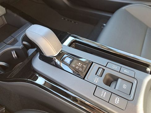 New 2026 Toyota Prius Plug-In Hybrid image 26