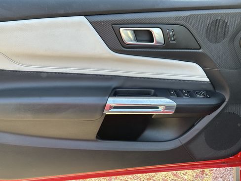 Used 2025 Ford Mustang Premium RWD image 10