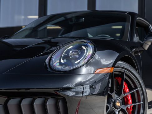 Certified 2026 Porsche 911 Carrera GTS RWD image 20